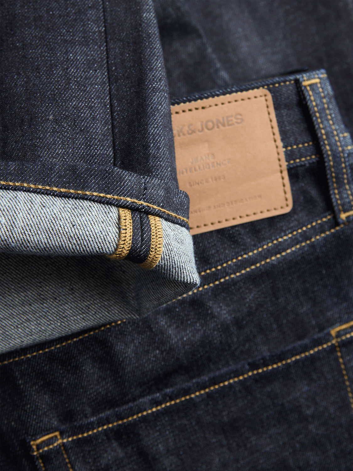 model_shot-detail